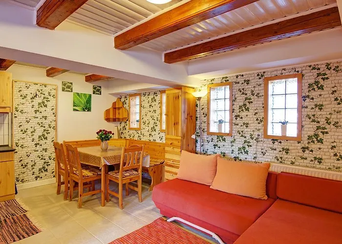 Kaktusz Гостевой дом 4*